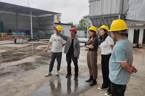 海南年產(chǎn)100萬(wàn)噸礦渣微粉總包生產(chǎn)線(xiàn) 海南年產(chǎn)100萬(wàn)噸礦渣微粉總包生產(chǎn)線(xiàn)