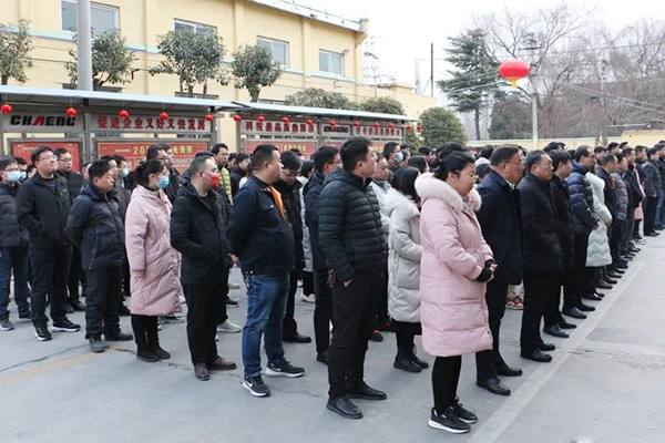 開工現(xiàn)場(chǎng) 開工現(xiàn)場(chǎng)