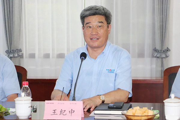 新鄉(xiāng)長(zhǎng)城機(jī)械董事長(zhǎng)王紀(jì)中 新鄉(xiāng)長(zhǎng)城機(jī)械董事長(zhǎng)王紀(jì)中