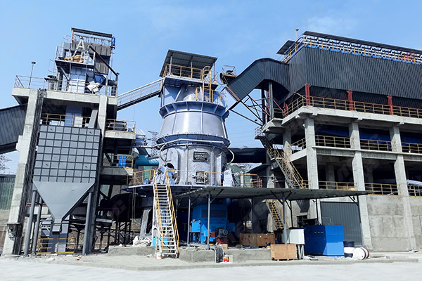 新鄉(xiāng)長城機(jī)械鋼渣立磨機(jī) 新鄉(xiāng)長城機(jī)械鋼渣立磨機(jī)