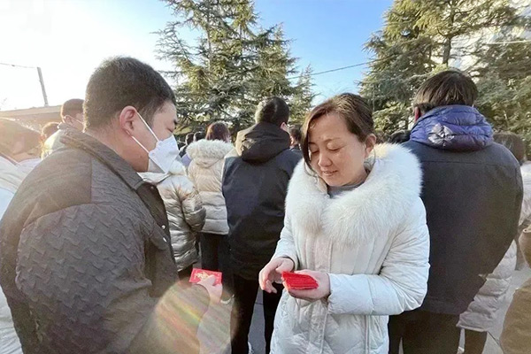 長城機(jī)械發(fā)開工紅包