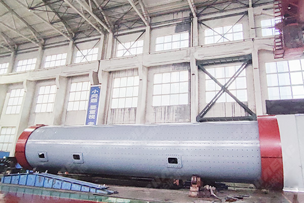 新鄉(xiāng)長城機械超細球磨機 新鄉(xiāng)長城機械超細球磨機